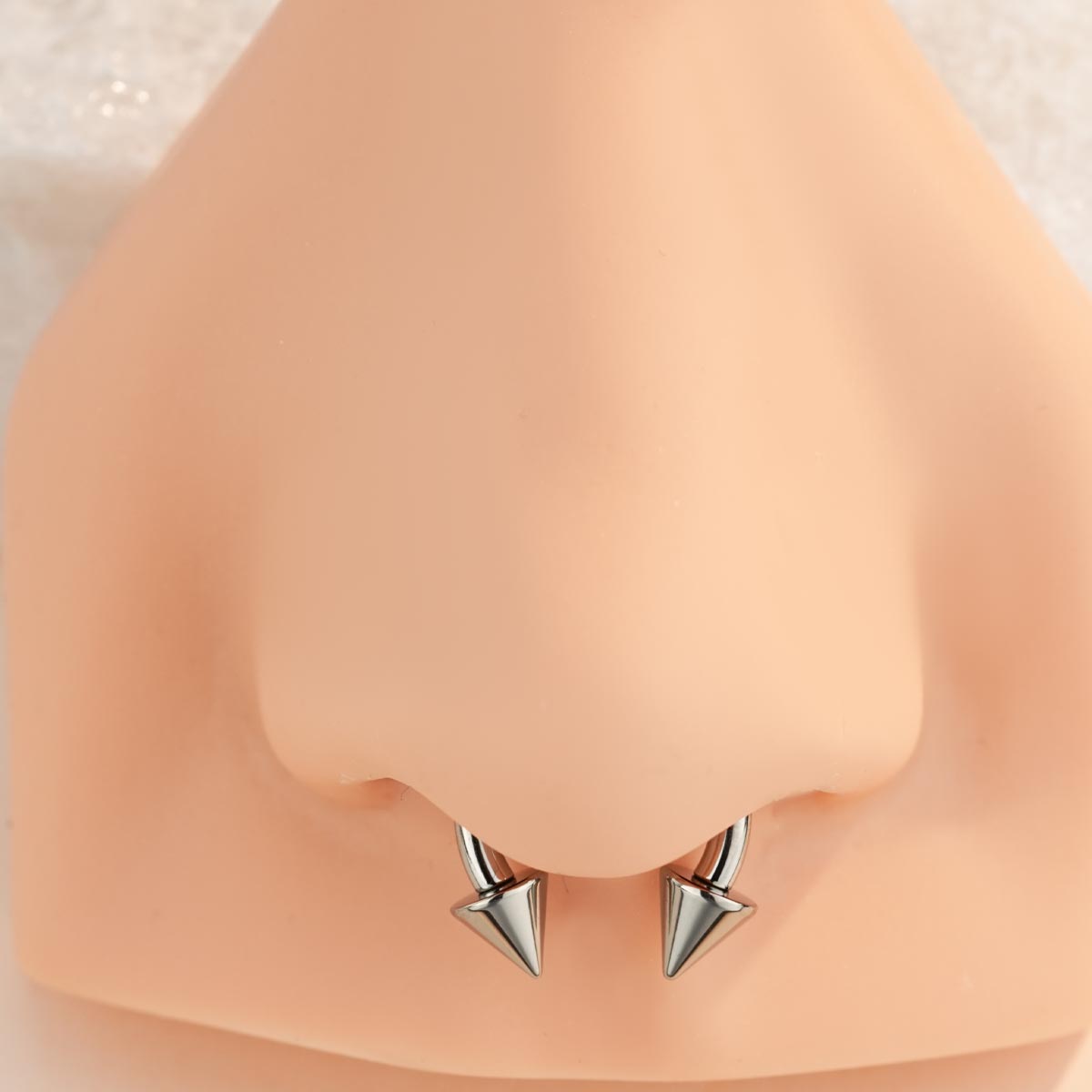 12G Titanium Spike/Ball Ends Internally Threaded Streching Piercing Horseshoe Circular Barbell